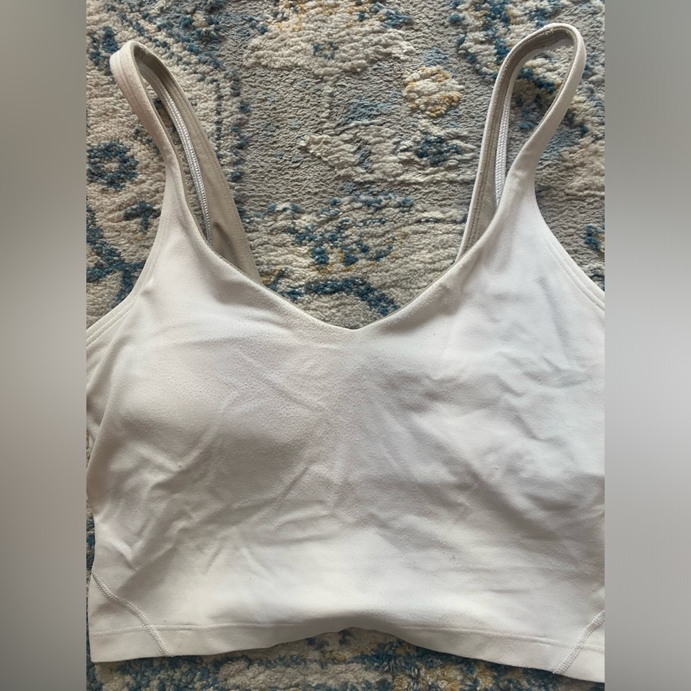 Align tank top